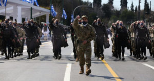στρατιωτική παρέλαση