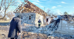 Ουκρανία νεκρός Σπίτι βομβαρδισμοί3
