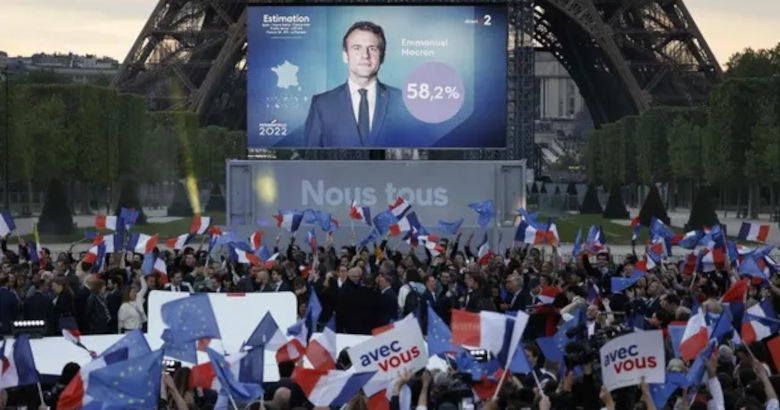 Μακρόν Πύργος Άιφελ εκλογές Γαλλία
