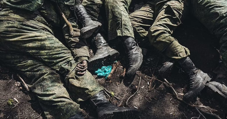 Στρατιώτες νεκροί πόλεμος στρατός Ρωσία Ουκρανία