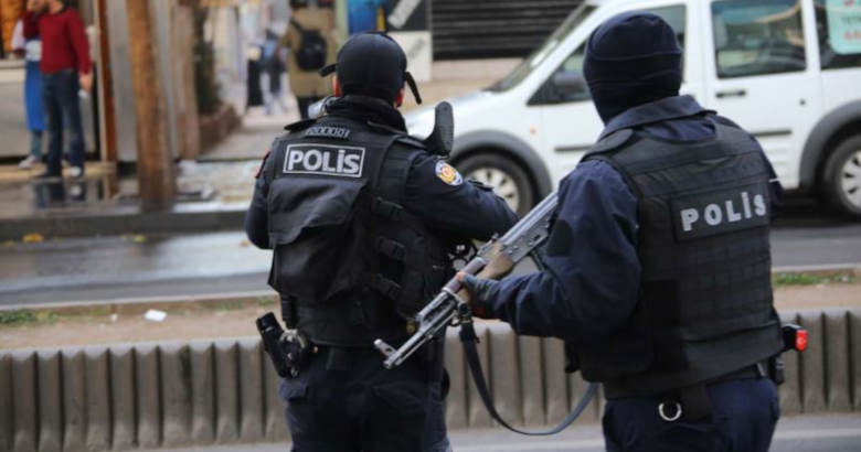 τουρκική αστυνομία