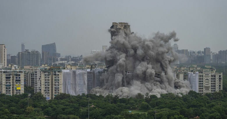 Ινδία ουρανοξύστες κατεδάφιση