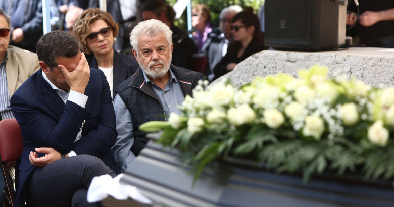 Πολιτική Κηδεία Μυρσίνης Ζορμπά ΣΥΡΙΖΑ Τσίπρας