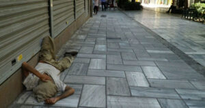 καύσωνας, Αθήνα, άστεγος